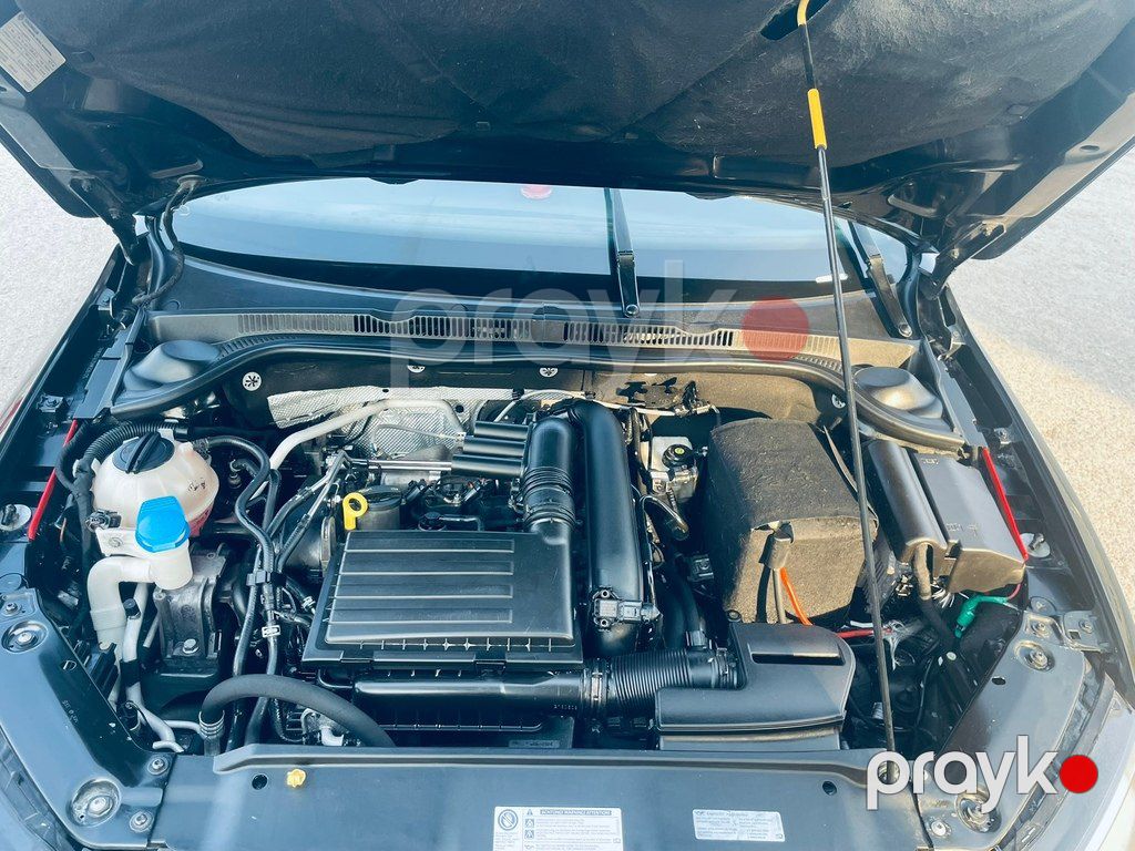 Volkswagen Jetta, 1.4 L, 2016 il, 221 000 km — Avtomobillər, Bakı (9)