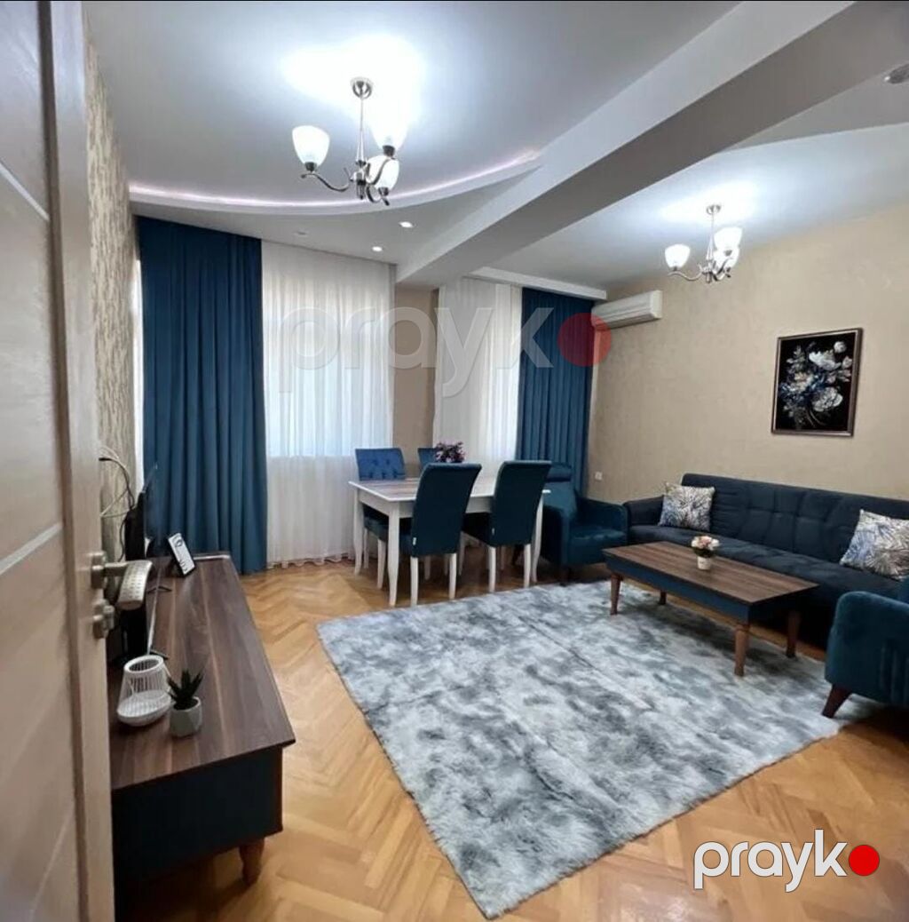 İnşaatçılar Metrosu Yaxınlığında Kiraye Mənzil Qaz Su işıq Daimidir — Mənzil, Bakı (2)