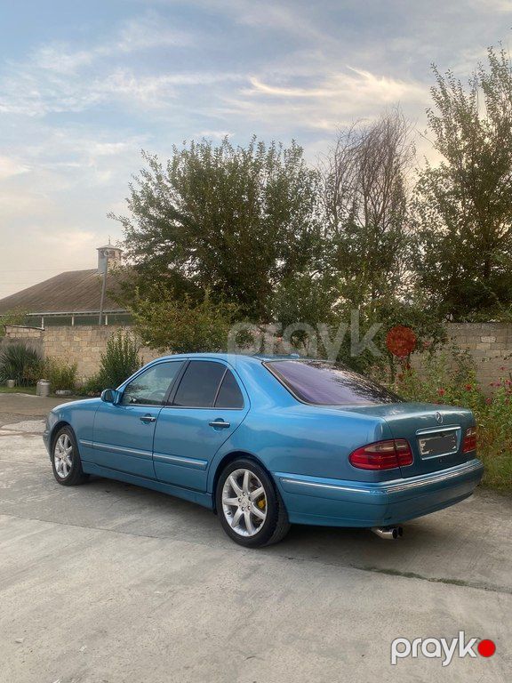Mercedes E 240, 2.4 L, 1998 il, 271 172 km — Avtomobillər, Ucar (4)