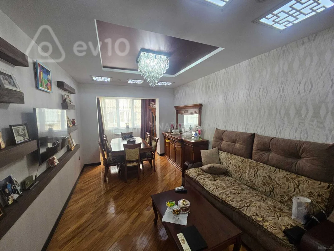 2 otaqlı mənzil, 67 m², 8 noyabr — Bakı
