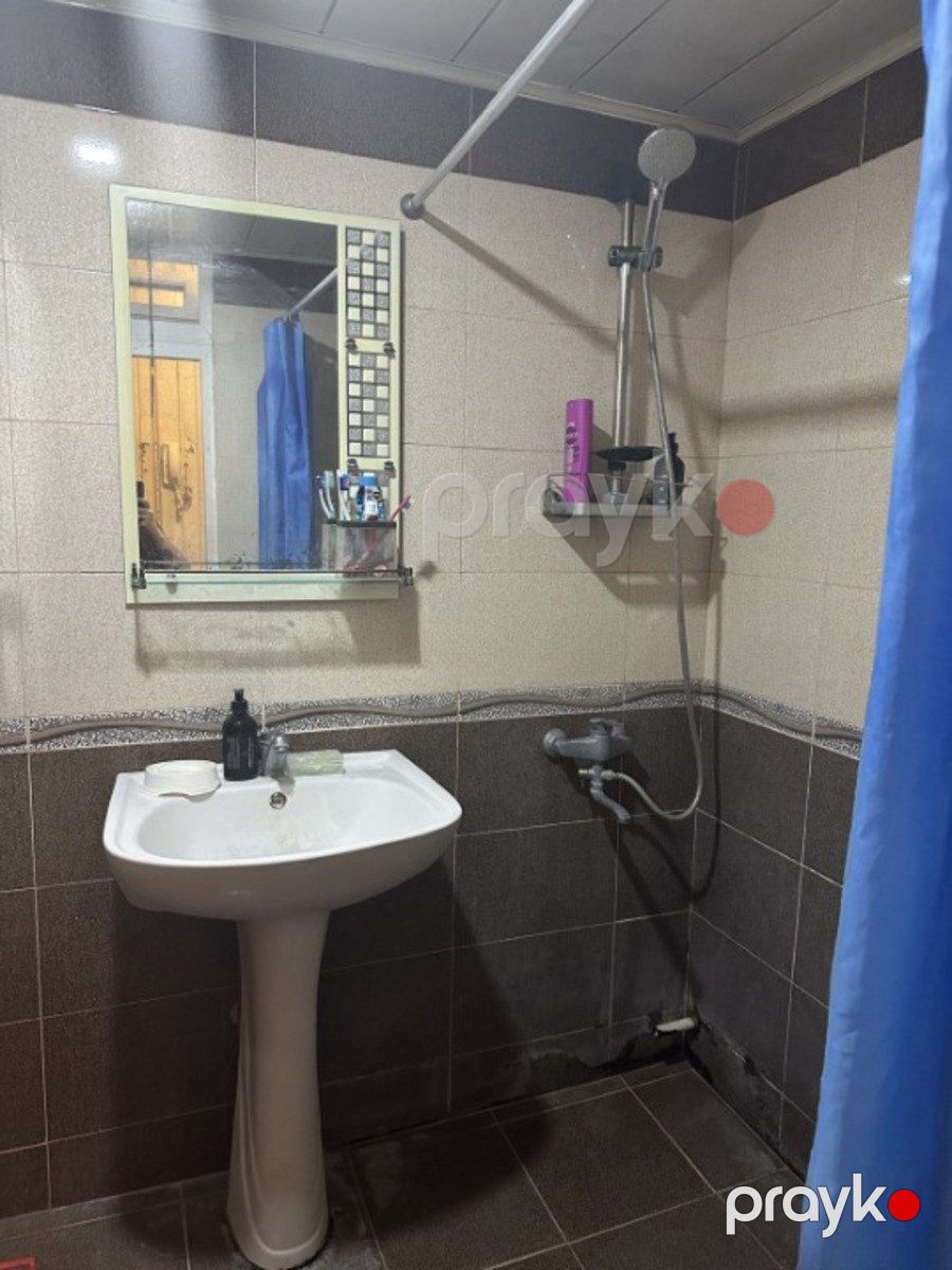 Satılır 2 otaqlı köhnə tikili 55 m² — Mənzil, Bakı (9)