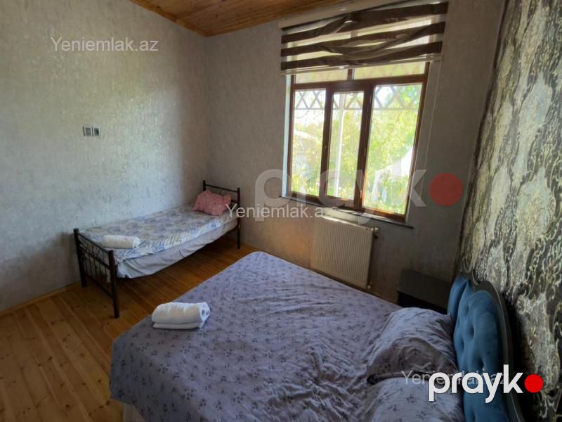 Günlük 4 otaqlı Həyət evi / Villa, 150 m², Qəbələ — Ev, villa, Qəbələ (8)