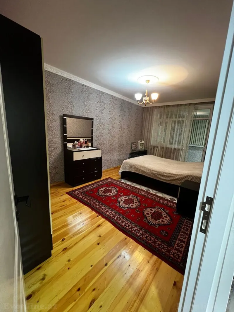 Satılır 3 otaqlı Mənzil Köhnə tikili 80 m² Bakı, Suraxanı r., Qaraçuxur — Mənzil, Bakı (4)