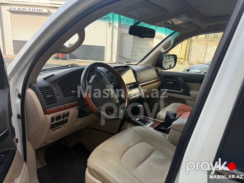 Toyota Land Cruzer, 2013 il — Minik avtomobili icarəsi, Bakı (4)