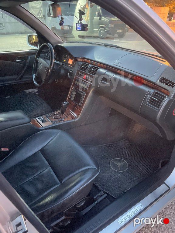 Mercedes E 320, 3.2 L, 2001 il, 410 000 km — Avtomobillər, Bakı (6)