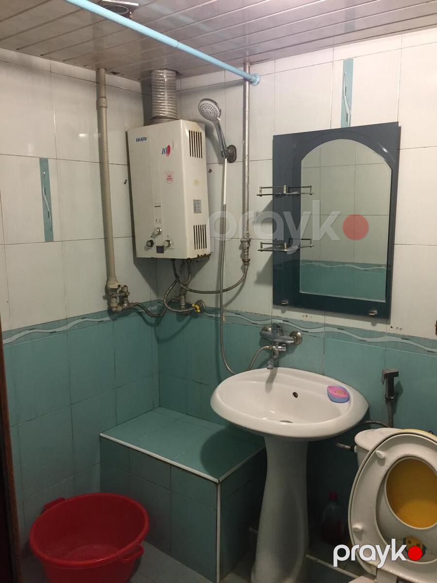 Satılır 2 otaqlı köhnə tikili 50 m² — Mənzil, Bakı (8)
