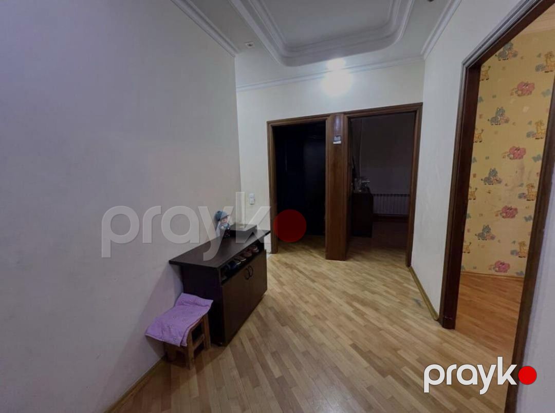 Satılır 4 otaqlı köhnə tikili 112 m² — Mənzil, Bakı (11)