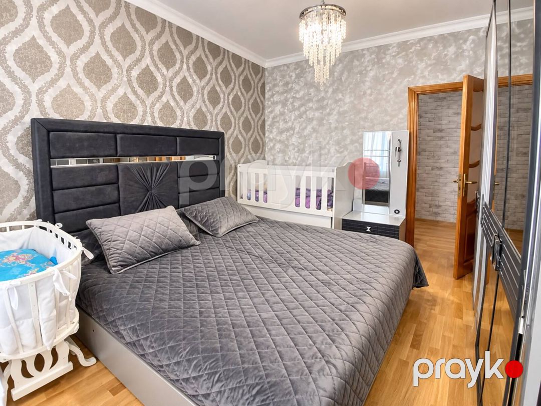 Satılır 2 otaqlı köhnə tikili 70 m² — Mənzil, Bakı (2)