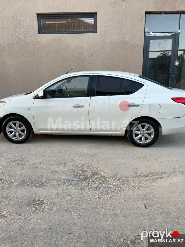 Nissan Sunny, 2013 il — Avtomobillər, Bakı (7)