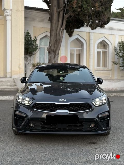 Kia K3: 1.6 l 2018 il Sedan — Bakı