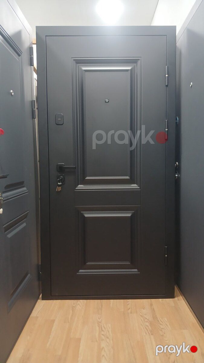 Seyf qapı — Təmir və inşaat, Bakı (2)
