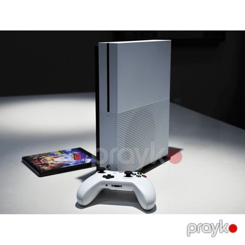 Microsoft Xbox One S Oyun Konsolu 4K Blu-ray, HDR, Wi-Fi — Bakı