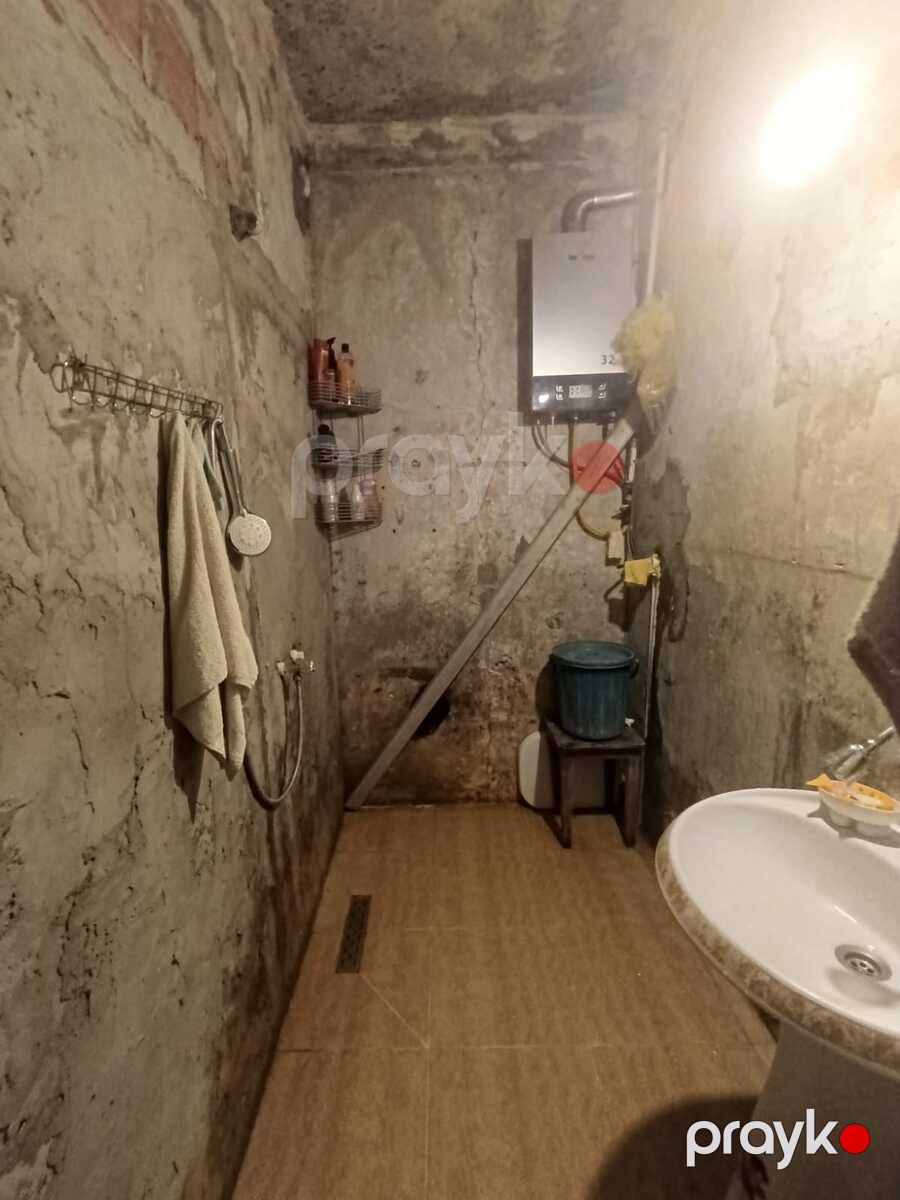 Satılır 3 otaqlı köhnə tikili 85 m² — Mənzil, Bakı (3)