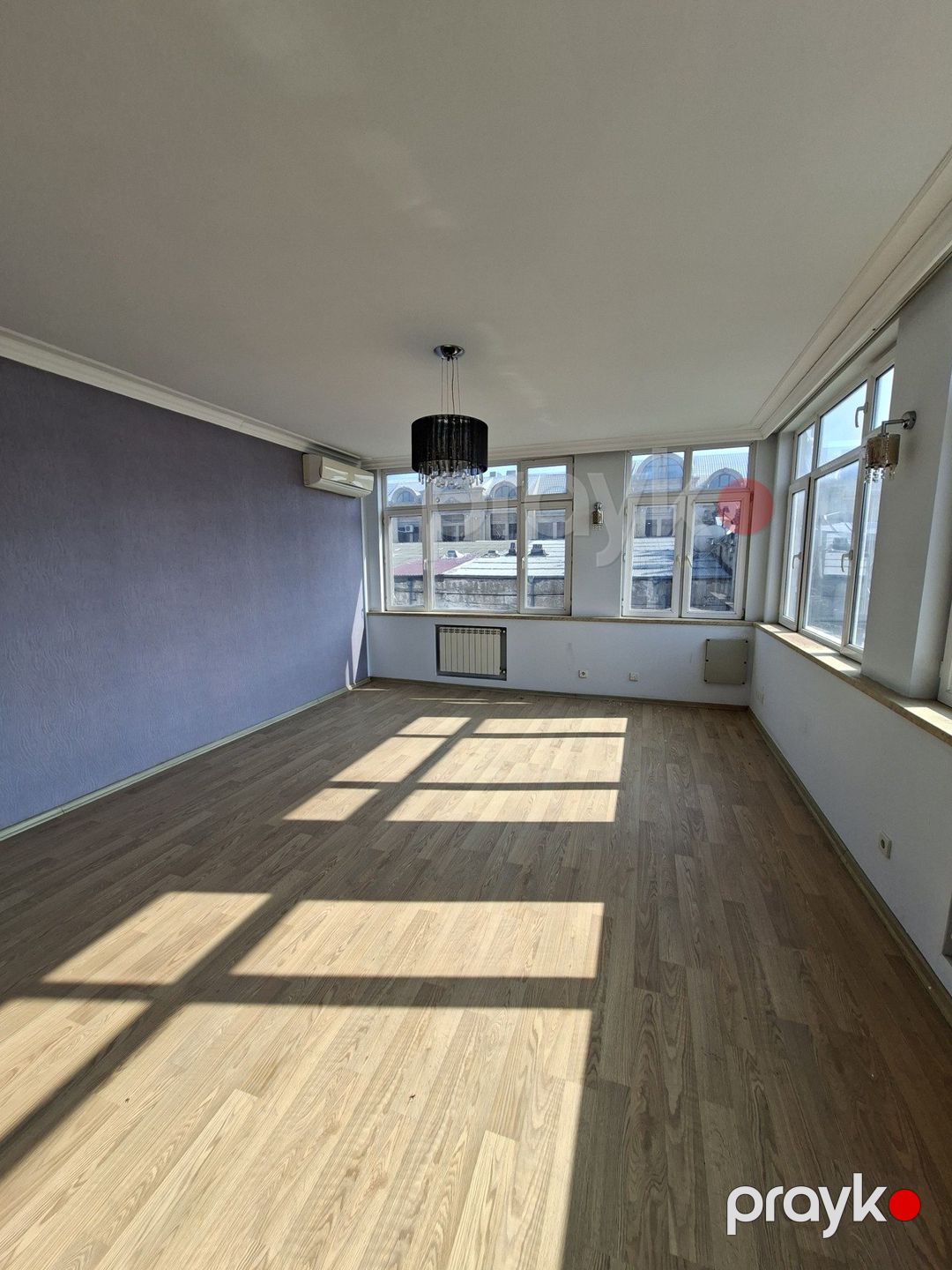 Satılır 11 otaqlı köhnə tikili 1060 m² — Mənzil, Bakı (2)