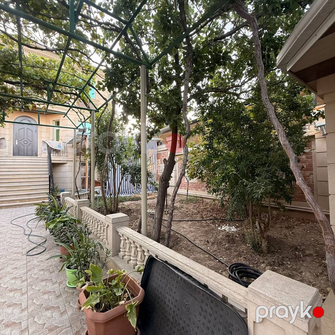 Satılır 7 otaqlı həyət evi/bağ evi 300 m² — Ev, villa, Bakı (3)