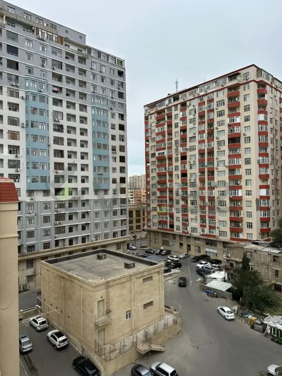 4 otaqlı mənzil Köhnə tikili Satılır, 8-ci kilometr, Nizami, Bakı — Bakı
