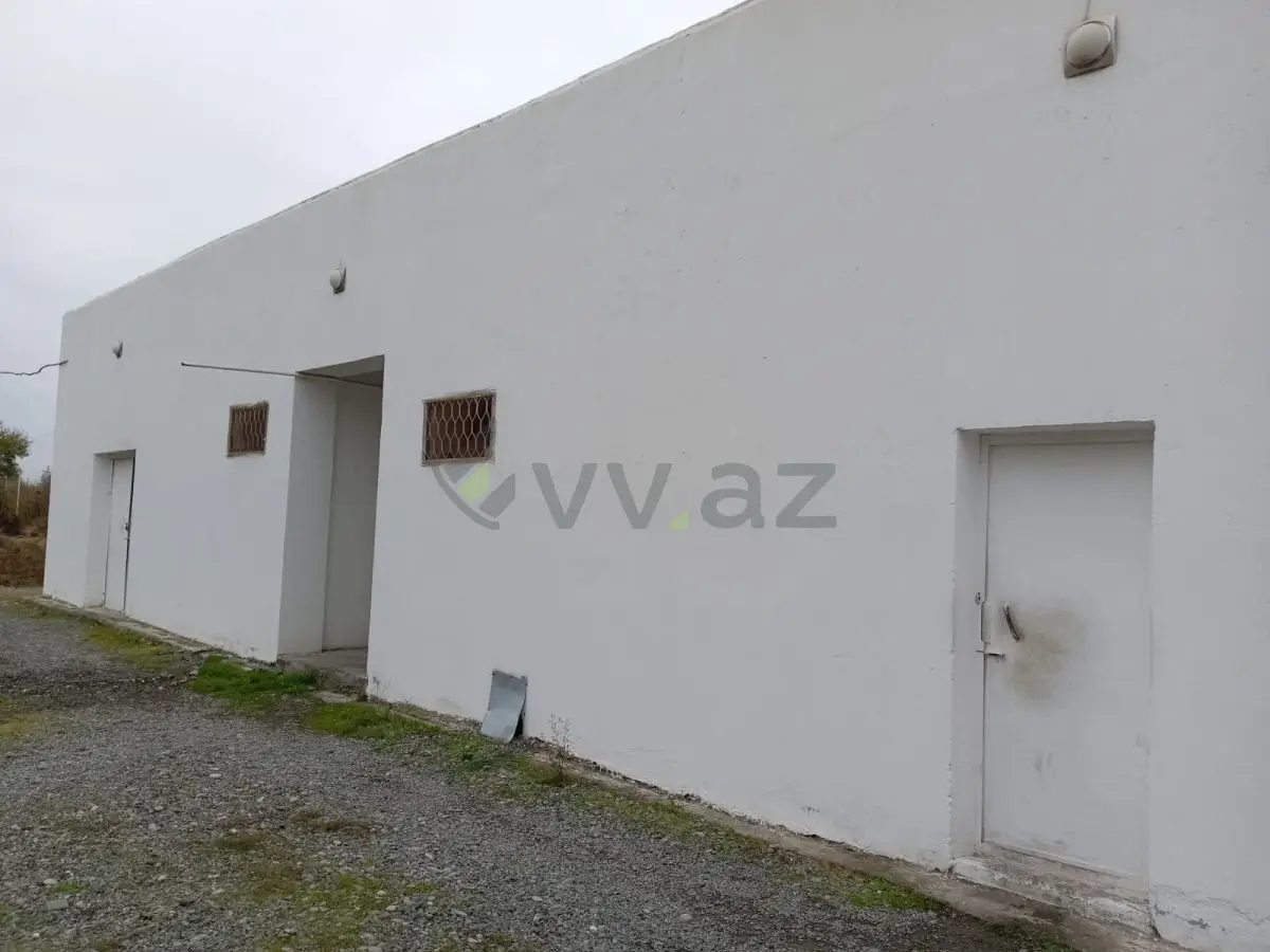 200 m² Obyekt / Ofis Satılır, Ağdaş — Əmlak, Ağdaş (8)