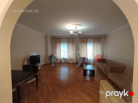 Kirayə 3 otaqlı Bina evi menzil (Köhnə tikili), 140 m², Nəsimi rayonu — Bakı