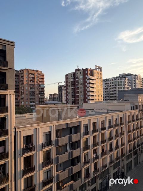 Satılır 3 otaqlı yeni tikili 77 m² — Bakı