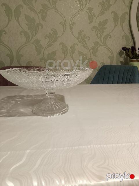 Şüşə ayaqlı meyvə/gülqabı - Material: şəffaf şüşə - Dizayn: kəsim — Bakı