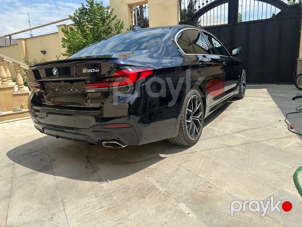 BMW 530e, 2.0 L, 12 kWh, 2021 il, 97 000 km — Avtomobillər, Bakı (7)