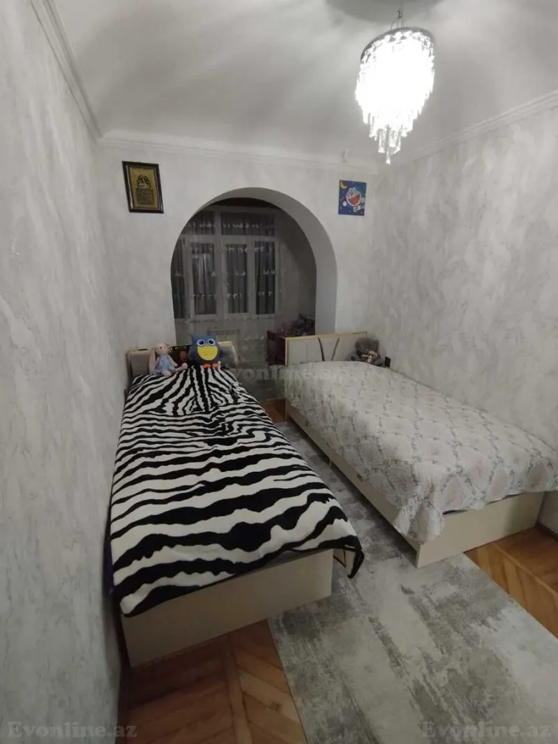 Satılır 3 otaqlı Mənzil Köhnə tikili 75 m² Bakı, Xətai r — Mənzil, Bakı (7)