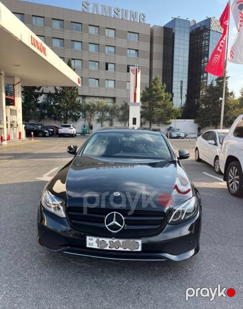 Mercedes E 220 d, 2.0 L, 2018 il, 290 000 km — Bakı