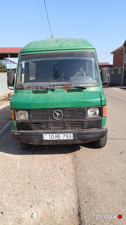 Mercedes 208 D, 2.3 L, 1993 il, 10 000 km — Cəlilabad