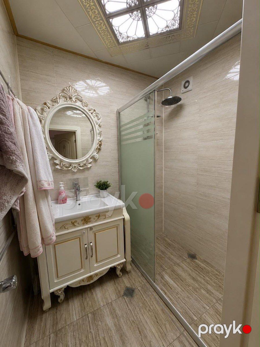 Satılır 2 otaqlı köhnə tikili 65 m² — Mənzil, Bakı (7)