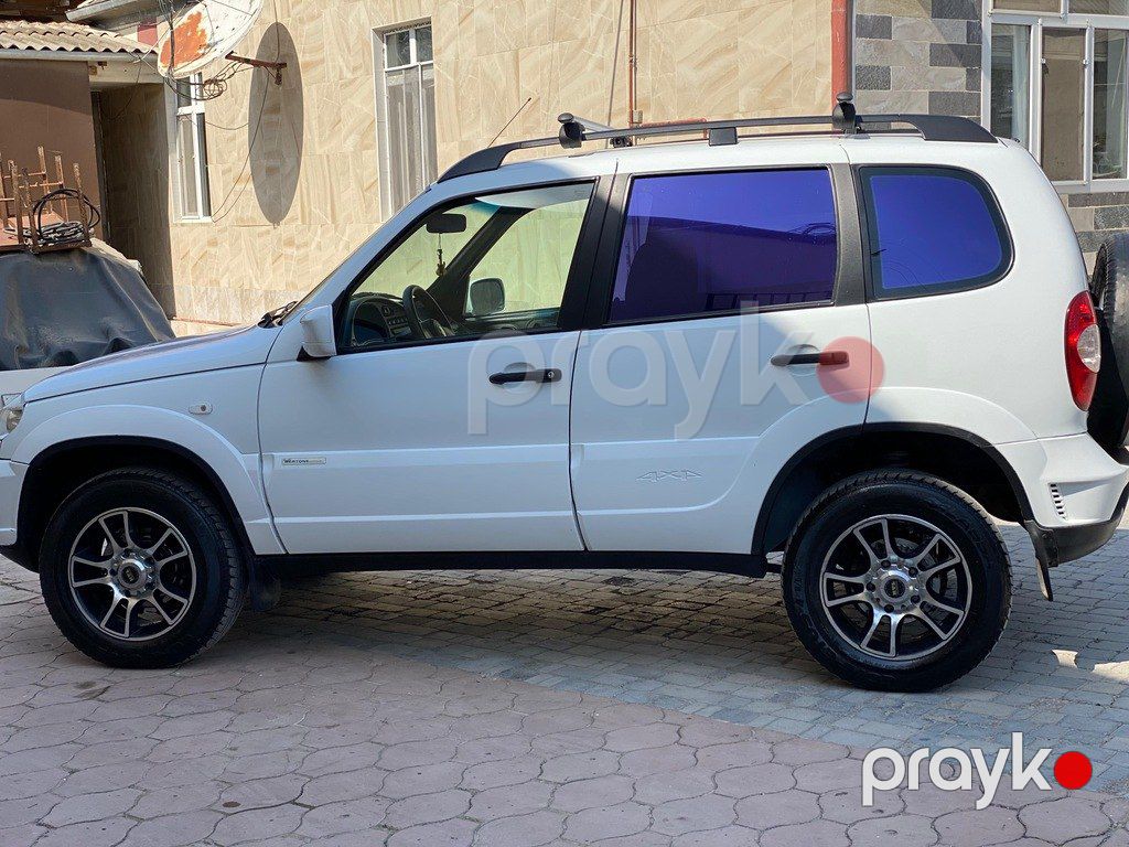 Chevrolet Niva, 1.7 L, 2012 il, 131 000 km — Avtomobillər, Bakı (7)
