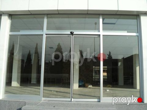 Fotosel şüşə qapı — Bakı