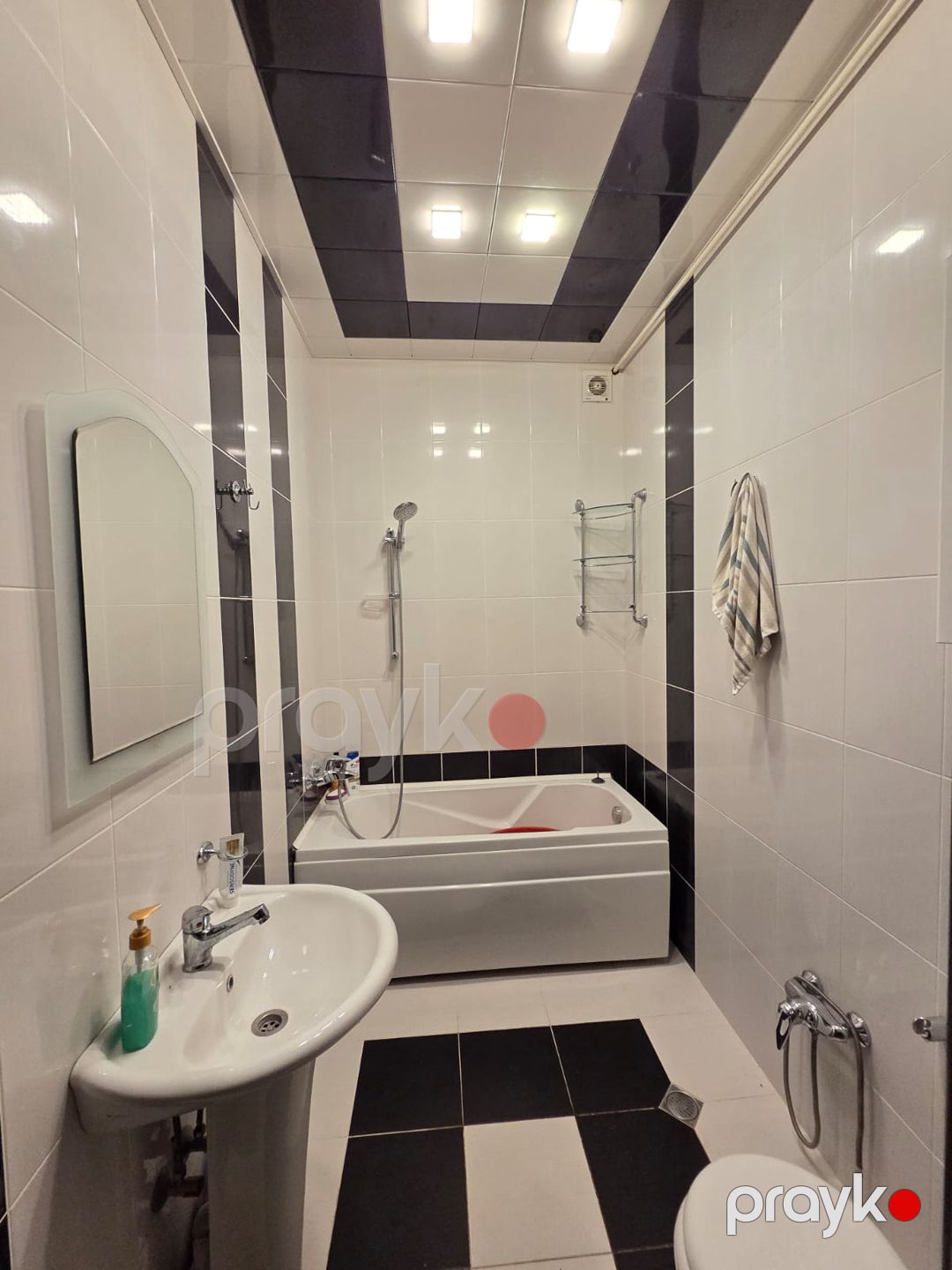 Satış: 2 otaqlı Köhnə tikili, 60 m², Yasamal rayonu — Mənzil, Bakı (6)