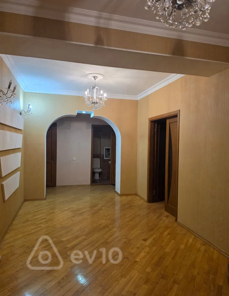 3 otaqlı mənzil, 126 m², Sakit Qocayev küçəsi — kirayə — Mənzil, Bakı (8)