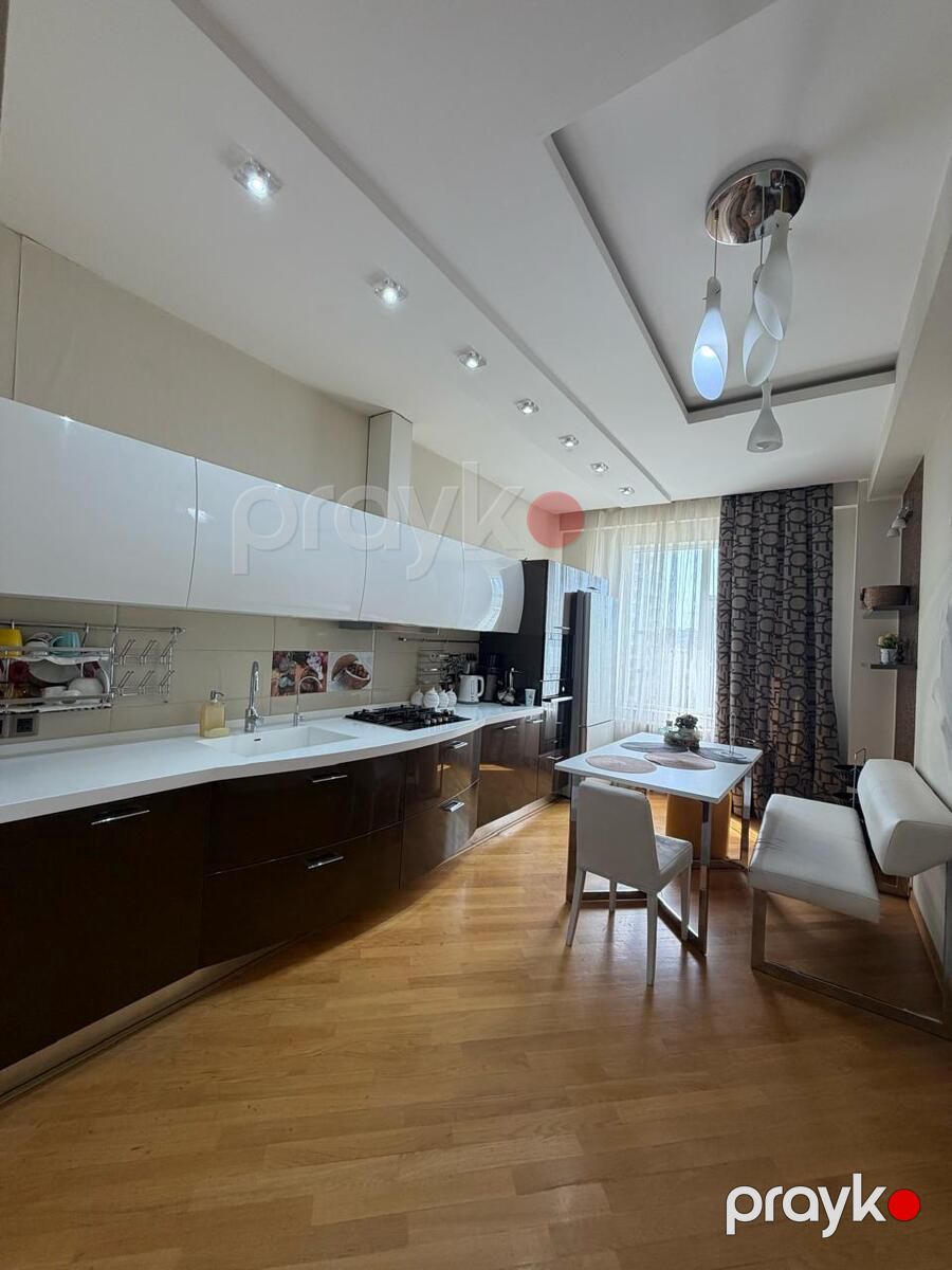 Satılır 5 otaqlı yeni tikili 202 m² — Mənzil, Bakı (12)