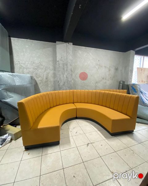 Divan — Bakı