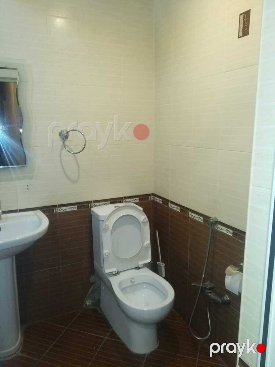 Satılır 2 otaqlı köhnə tikili 65 m² — Mənzil, Bakı (11)