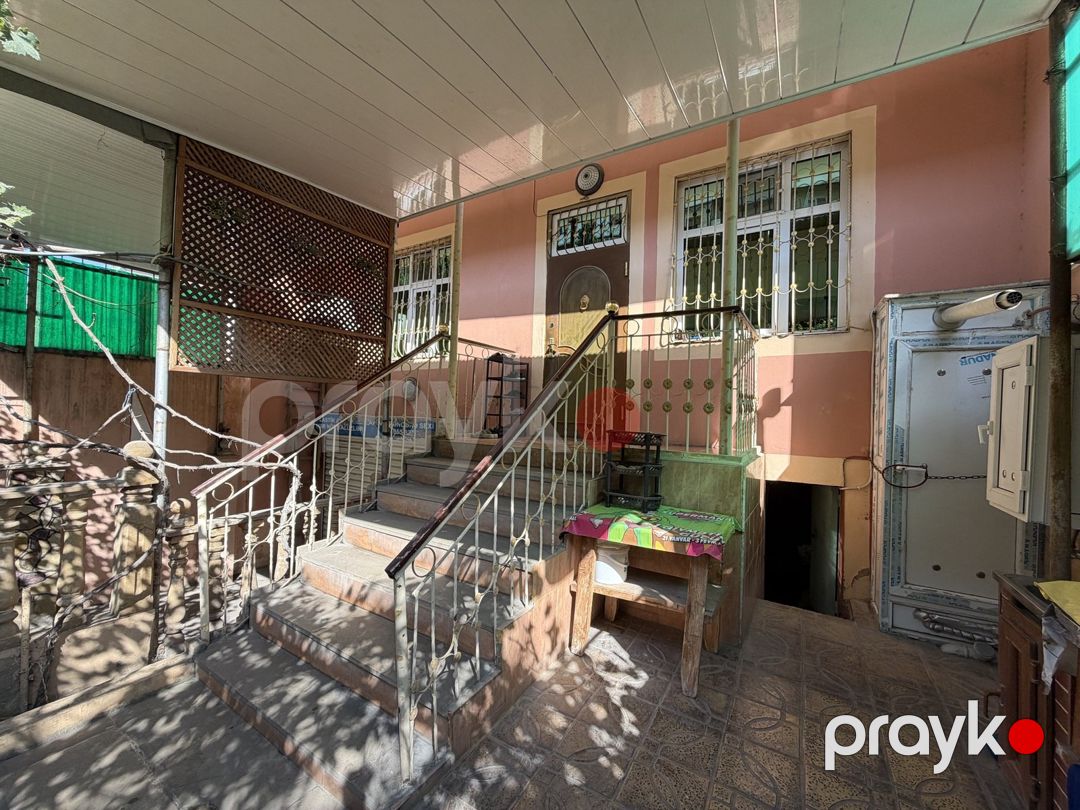 Villa, Qaraçuxur qəs — Ev, villa, Bakı (4)