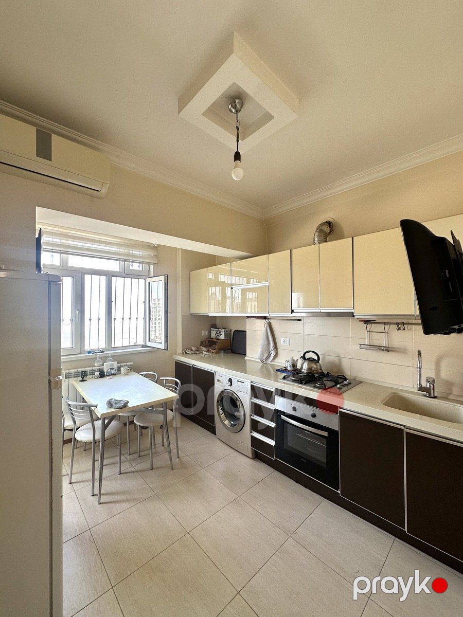 Satılır 4 otaqlı köhnə tikili 100 m² — Mənzil, Bakı (5)
