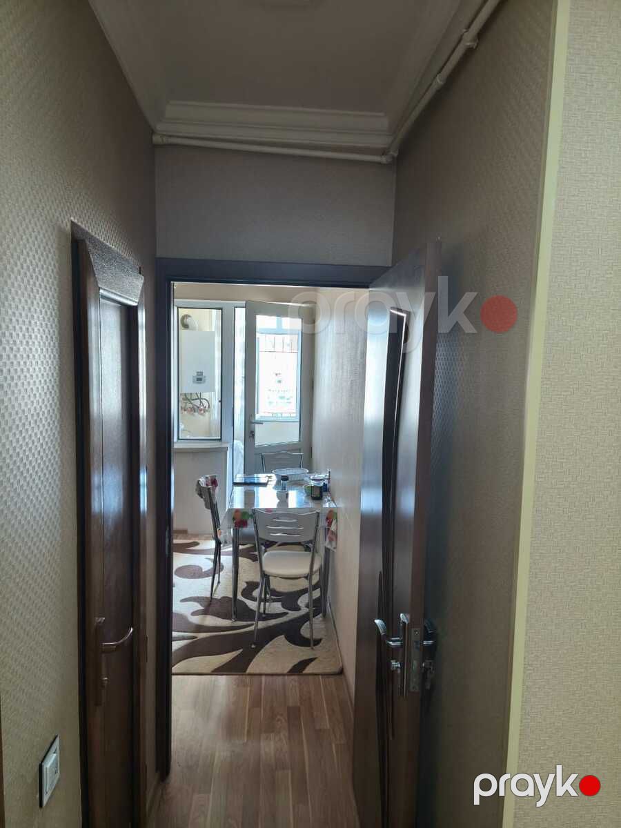 Satılır 2 otaqlı köhnə tikili 65 m² — Mənzil, Bakı (6)
