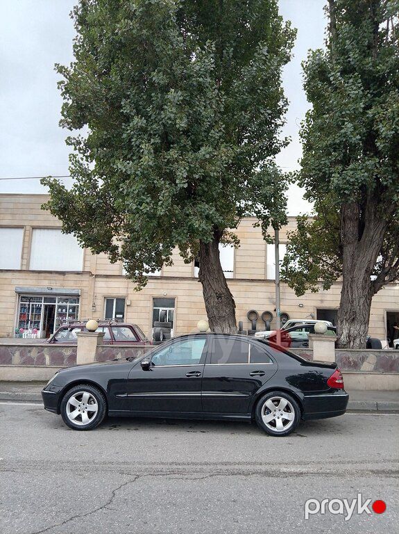 Mercedes E 220, 2.2 L, 2002 il, 334 000 km — Avtomobillər, Quba (4)