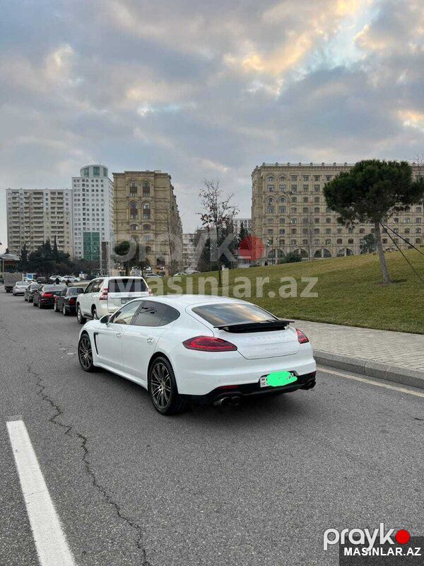 Porsche panamera, 2018 il — Minik avtomobili icarəsi, Bakı (4)