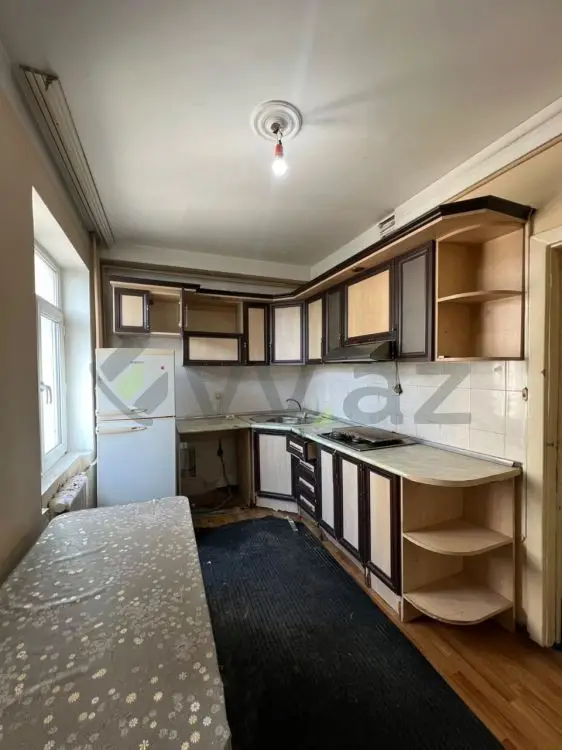 3 otaqlı mənzil Köhnə tikili Satılır, Alatava, Yasamal, Bakı — Mənzil, Bakı (8)