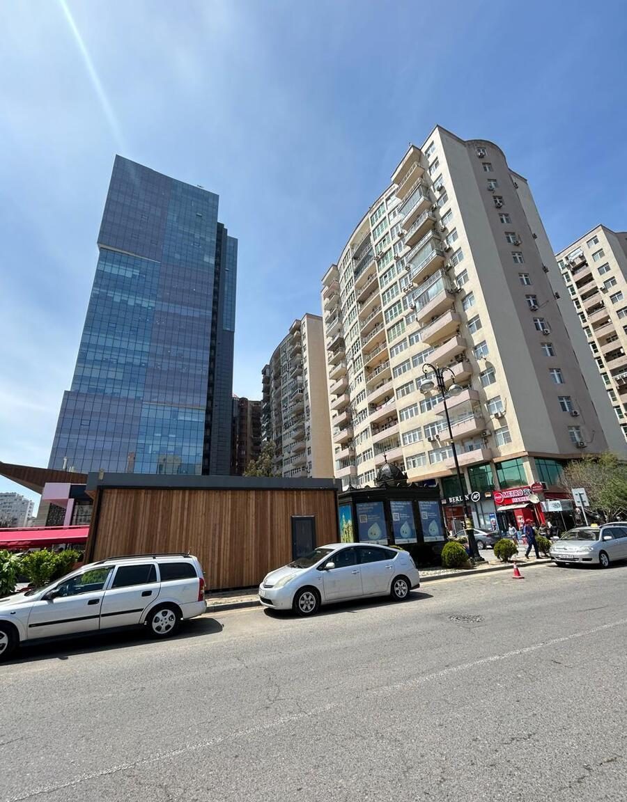 3 otaqlı mənzil 95 m² satılır — Bakı