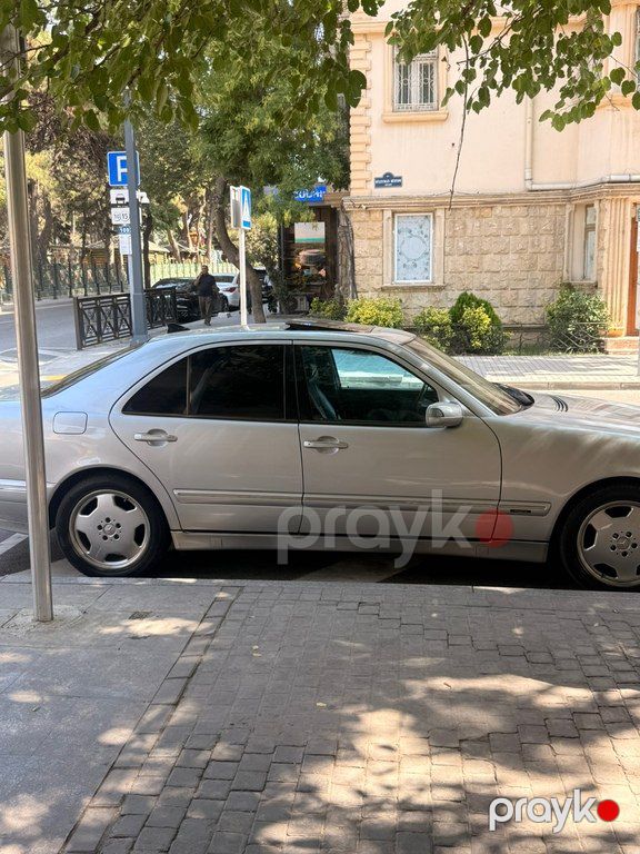 Mercedes E 320, 3.2 L, 2000 il, 324 000 km — Avtomobillər, Bakı (4)