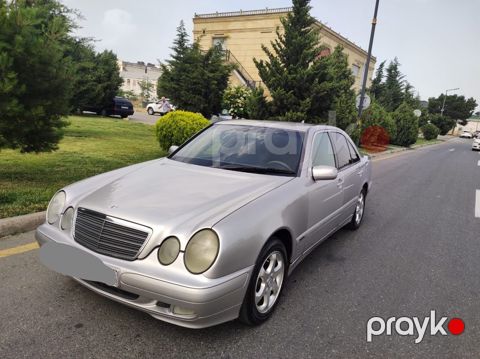 Mercedes E 220, 2.2 L, 2001 il, 650 000 km — Bakı