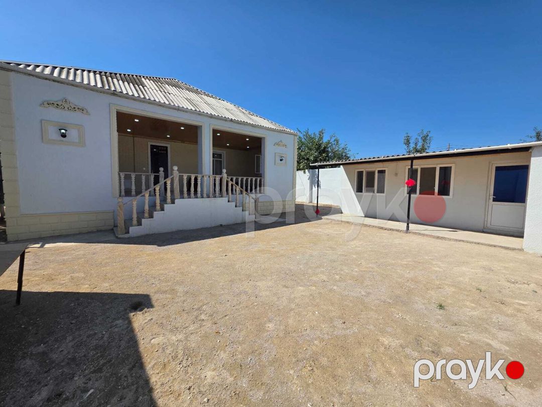 Satılır 4 otaqlı həyət evi/bağ evi 140 m² — Ev, villa, Bakı (2)