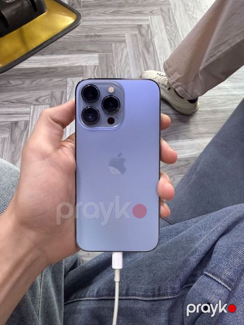 IPhone 13 Pro, 256 GB, Göy, Qırıq — Pirəkəşkül