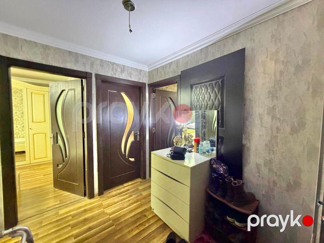 Satılır 4 otaqlı köhnə tikili 95 m² — Mənzil, Bakı (11)