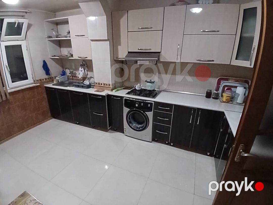 Satılır 4 otaqlı köhnə tikili 100 m² — Mənzil, Bakı (8)