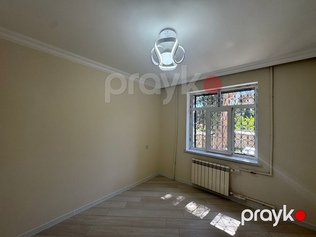 Satılır 4 otaqlı köhnə tikili 105 m² — Mənzil, Bakı (9)